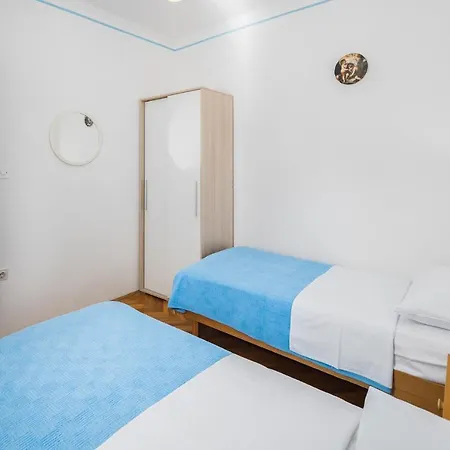 Marcan Apartment *