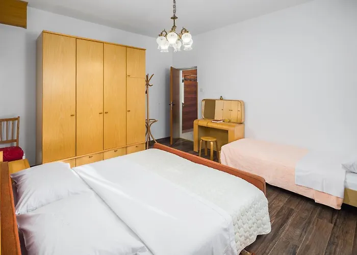 Marcan Διαμέρισμα Πόρετς